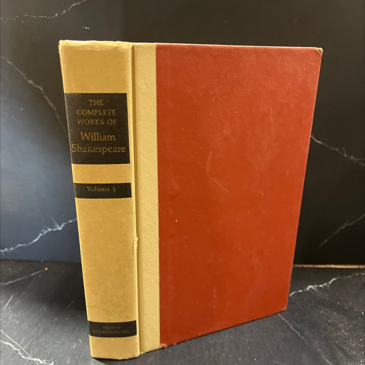 the complete works of william shakespeare arranged in their chronological order book, by william shakespeare, 1970 image 1