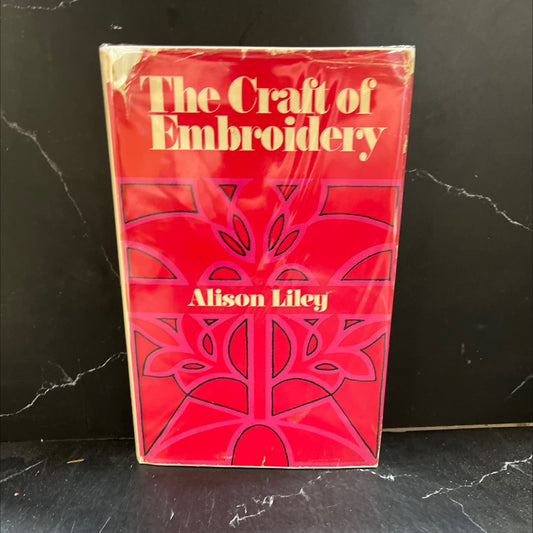 the craft of embroidery book, by alison liley, 1971 Hardcover image 1