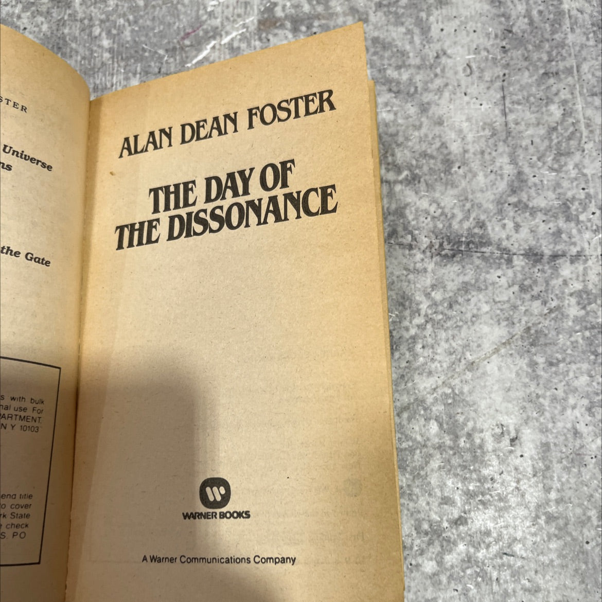 the day of the dissonance book, by alan dean foster, 1984 Paperback image 2