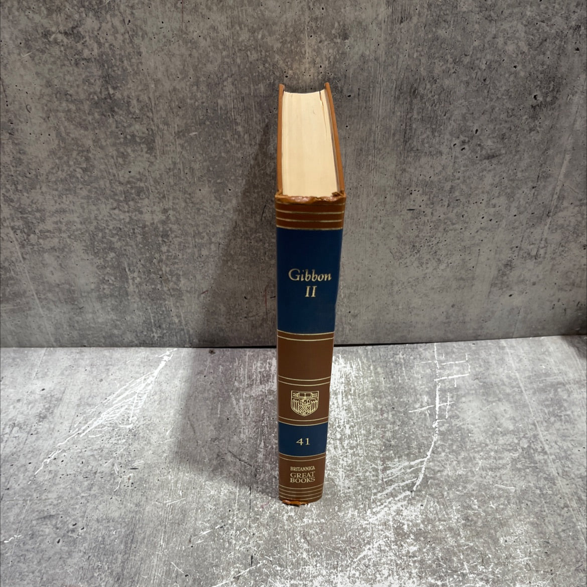 the decline and fall chart of the roman empire volume ii book, by edward gibbon, 1970 Hardcover image 4