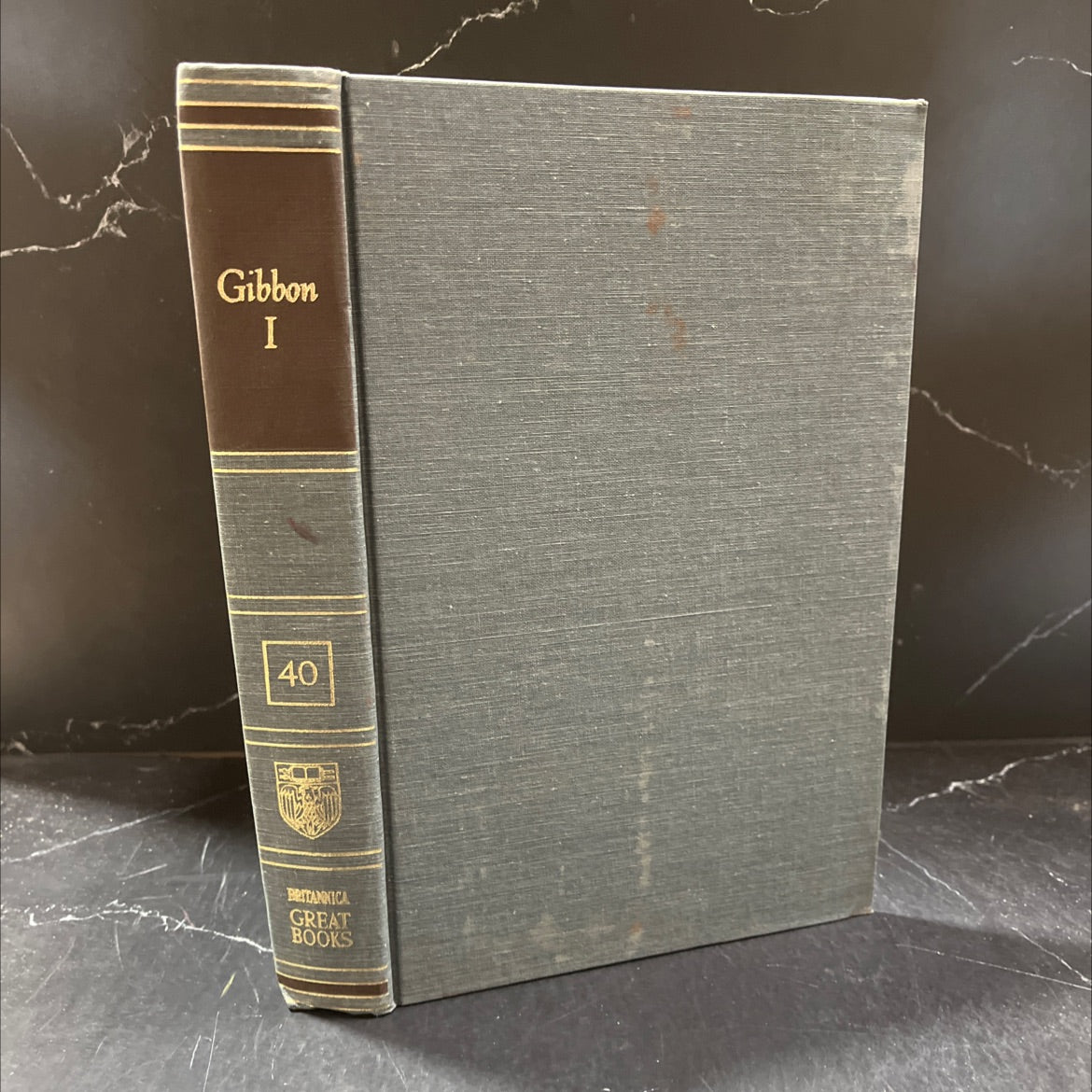 the decline and fall of the roman empire volume i book, by edward gibbon, 1952 Hardcover image 1