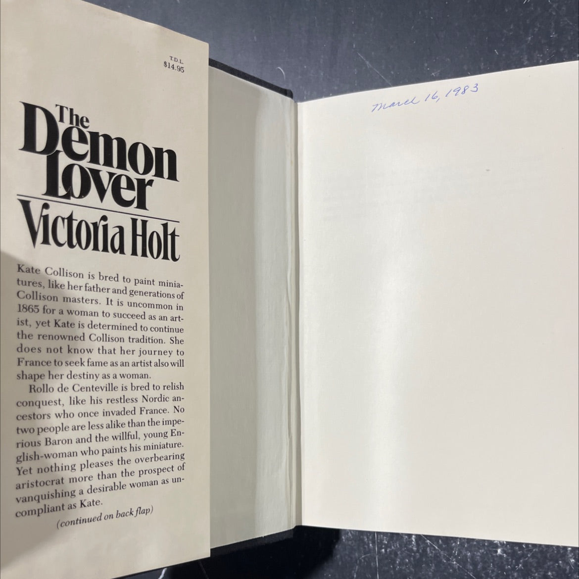 the demon lover book, by victoria holt, 1982 Hardcover image 4