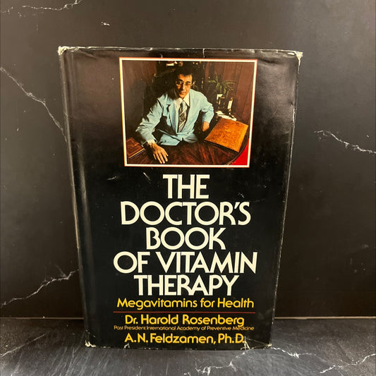the doctor's book megavitamins of vitamin therapy: for health book, by dr. harold rosenberg, a. n. feldzamen, 1974 image 1