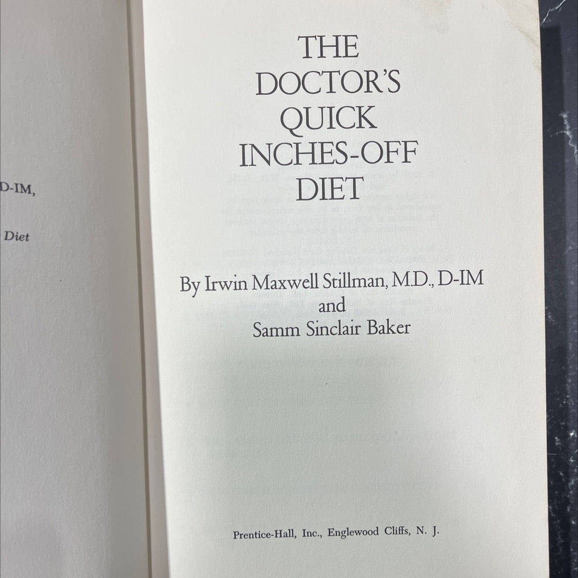 the doctor's quick inches-off diet book, by Irwin Maxwell Stillman, M.D., D-IM and Samm Sinclair Baker, 1969 Hardcover image 2