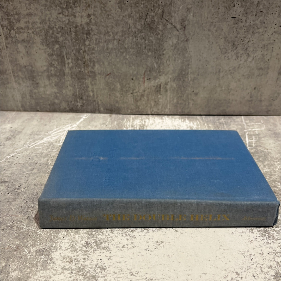 the double helix a personal account of the discovery of the structure of dna book, by james d. watson, 1968 Hardcover image 4