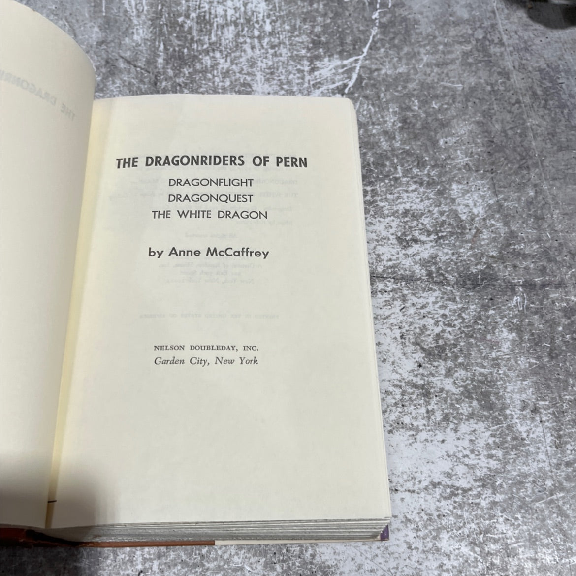 the dragonriders of pern dragonflight dragonquest the white dragon book, by anne mccaffrey, 1978 Hardcover image 2
