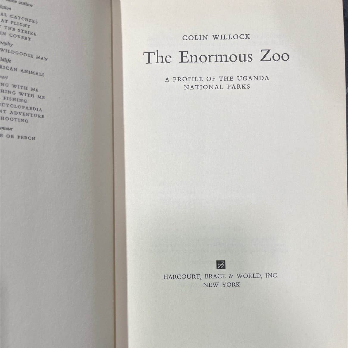 the enormous zoo book, by Colin Willock, 1964 Hardcover image 2