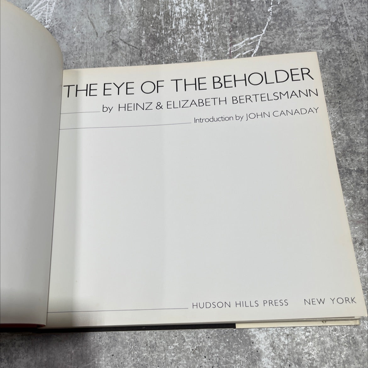 the eye of the beholder book, by Heinz Bertelsmann, Elizabeth Bertelsmann, 1981 Hardcover image 2