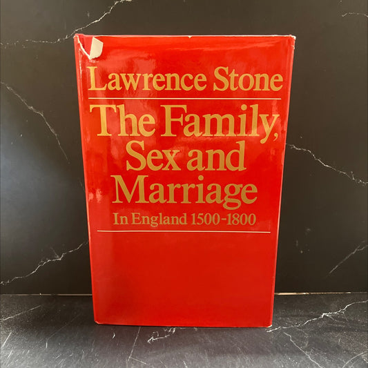 the family, sex and marriage in england 1500-1800 book, by lawrence stone, 1977 Hardcover image 1