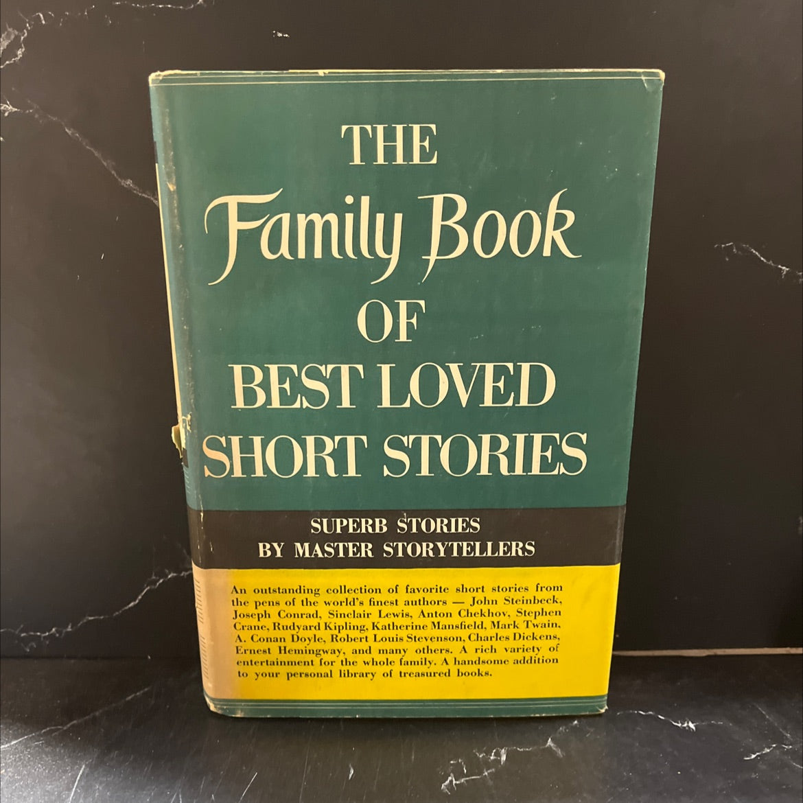 the family book of best loved short stories book, by leland w. lawrence, 1954 Hardcover image 1