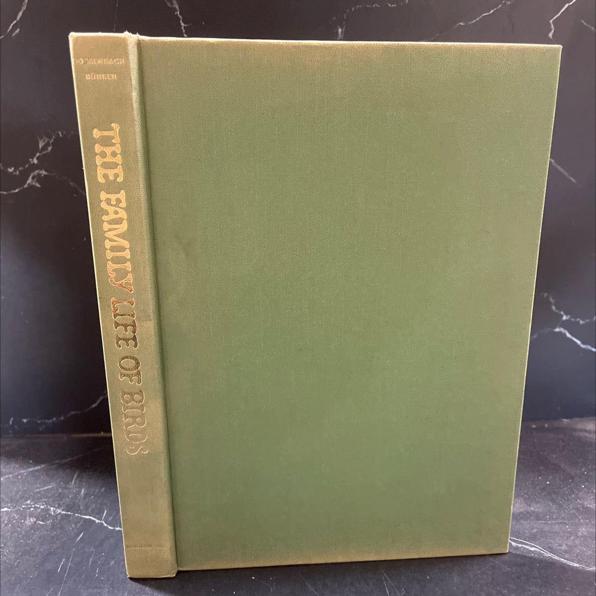 the family life of birds book, by hans d. dossenbach, 1971 Hardcover image 1