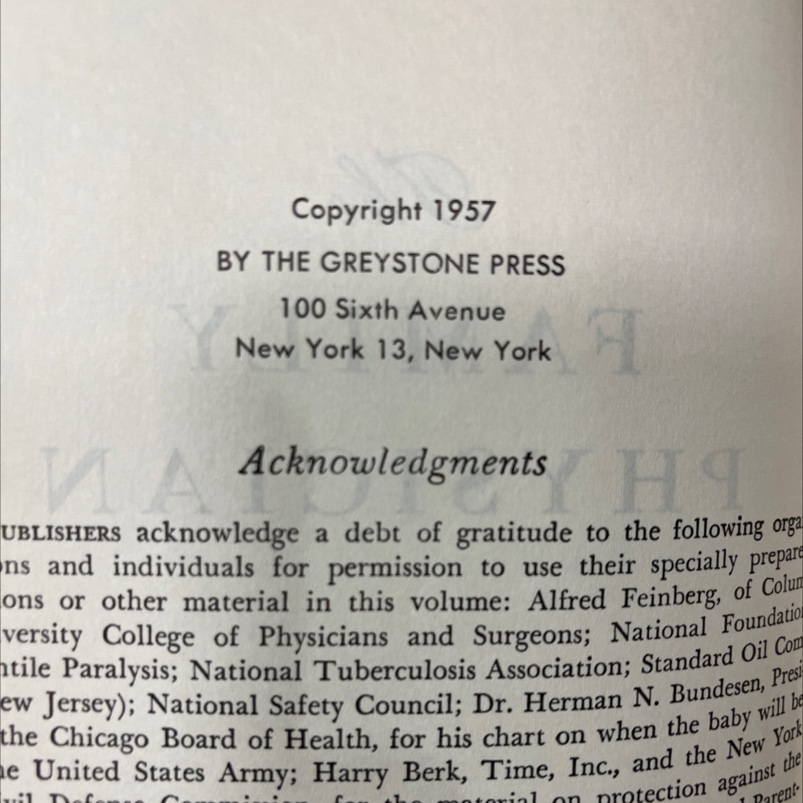the family m.d. physician book, by dr. herman pomeranz, dr. irvin s. koll, 1963 Hardcover image 3