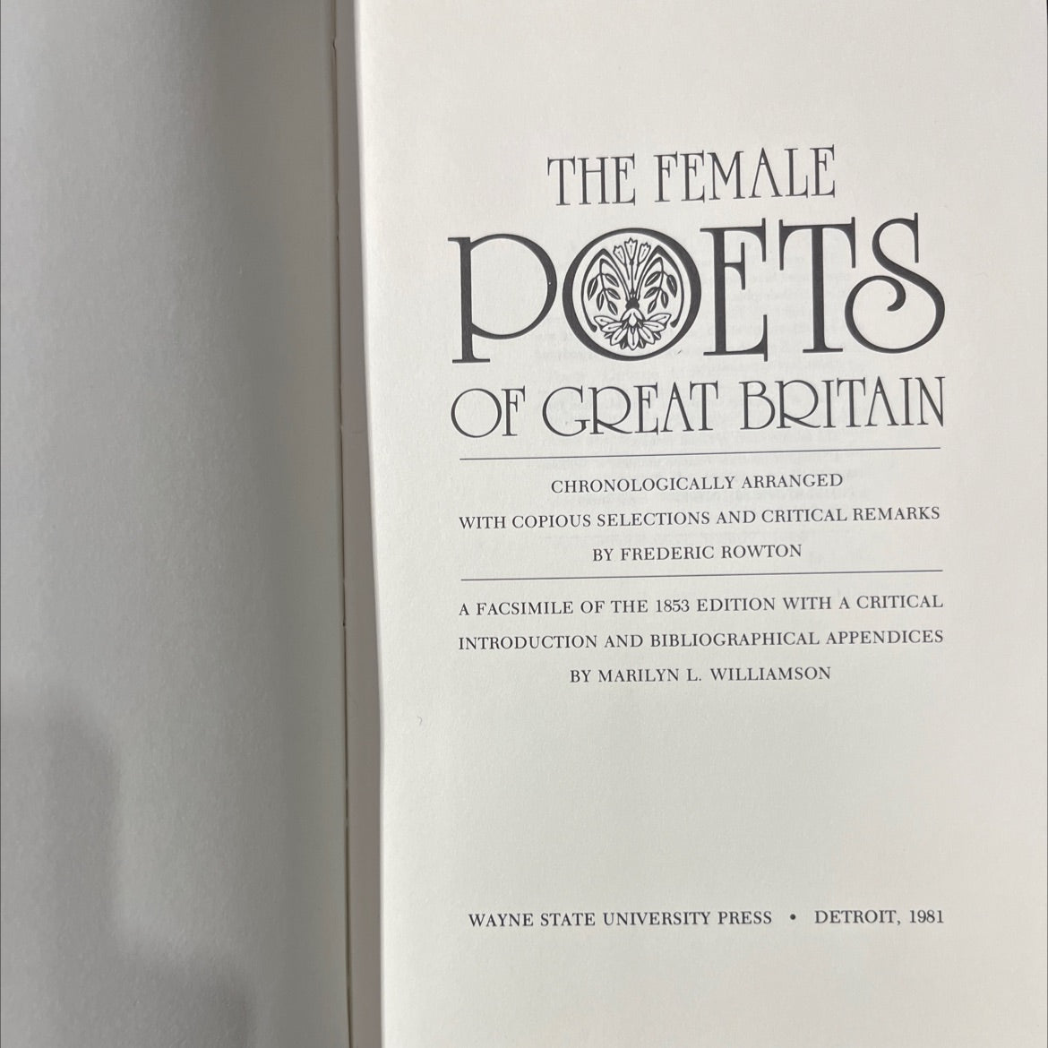 the female poets of great britain book, by frederic rowton, 1981 Hardcover image 2