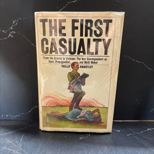 the first casualty book, by phillip knightley, 1975 Hardcover image 1