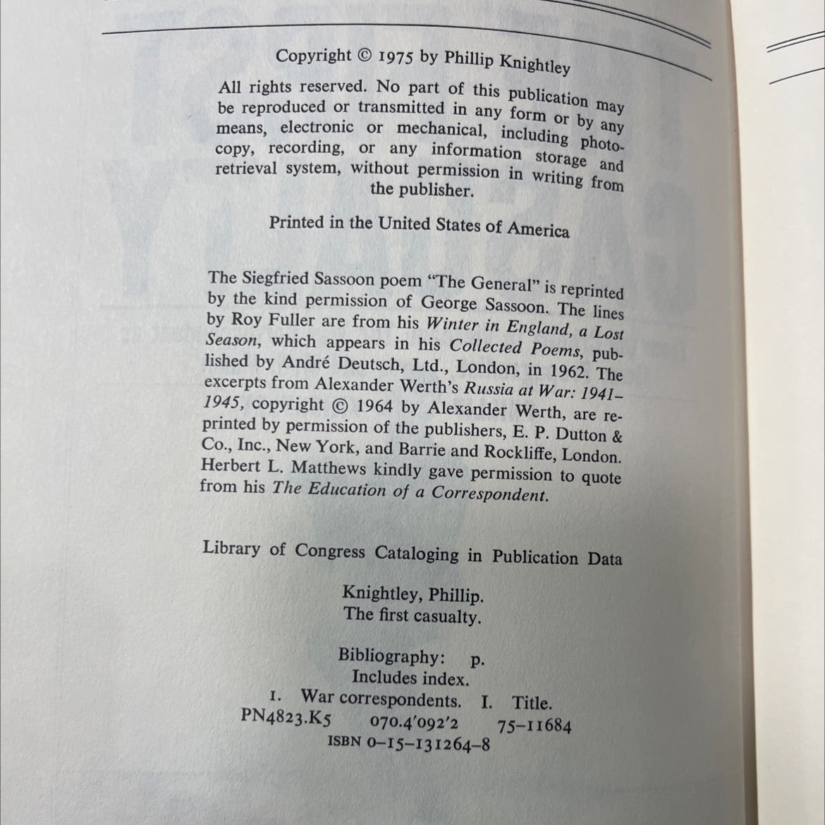 the first casualty book, by phillip knightley, 1975 Hardcover image 3