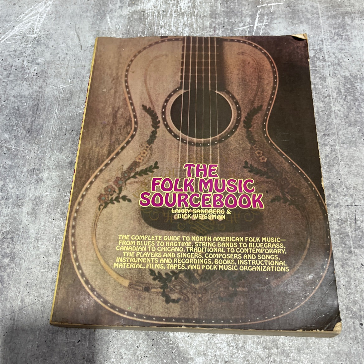the folk music sourcebook book, by larry sandberg and dick weissman, 1976 Paperback image 1