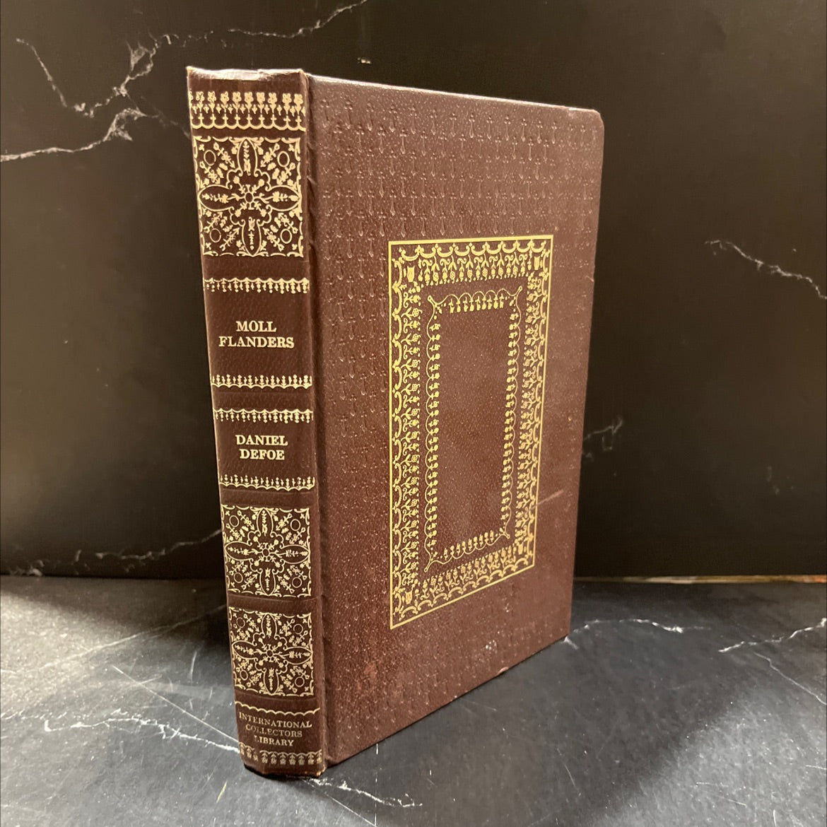 the fortunes & misfortunes of the famous moll flanders &c. book, by daniel defoe, 1970 Hardcover image 1