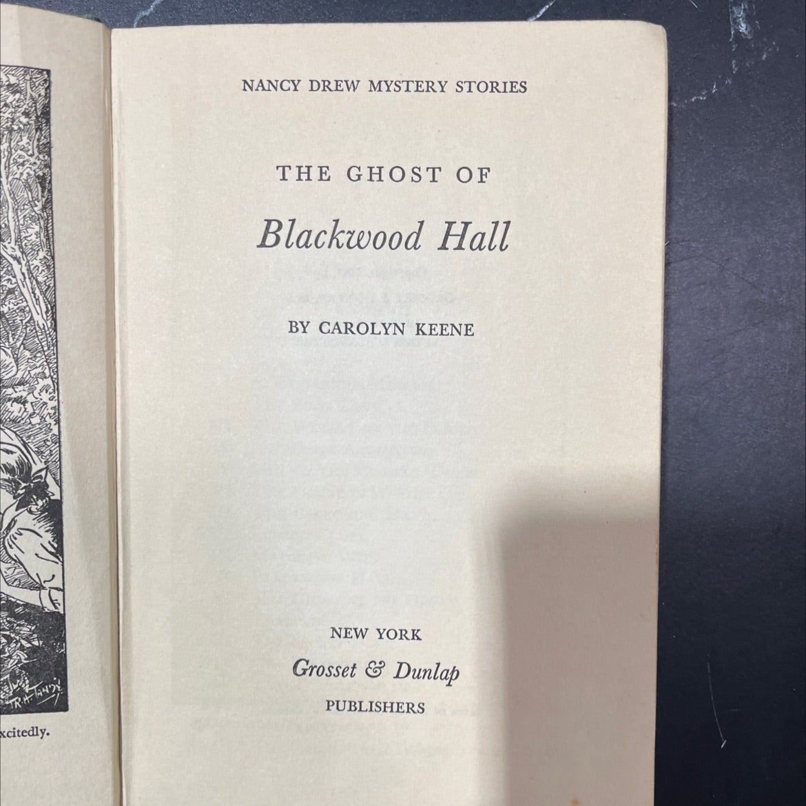 the ghost of blackwood hall book, by carolyn keene, 1948 Hardcover image 2