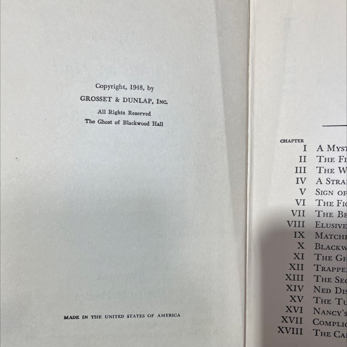 the ghost of blackwood hall book, by carolyn keene, 1948 Hardcover image 3