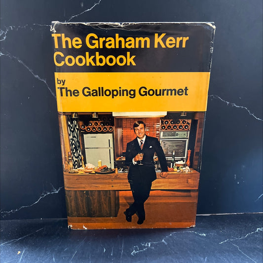 the graham kerr cookbook book, by graham kerr, 1969 Hardcover image 1