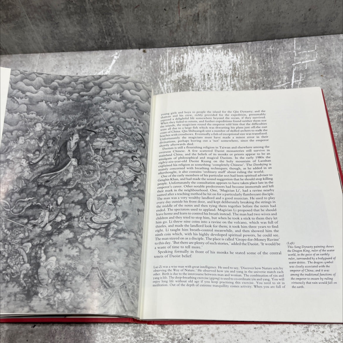 the heart of the dragon book, by Alasdair Clayre, 1985 Hardcover image 4