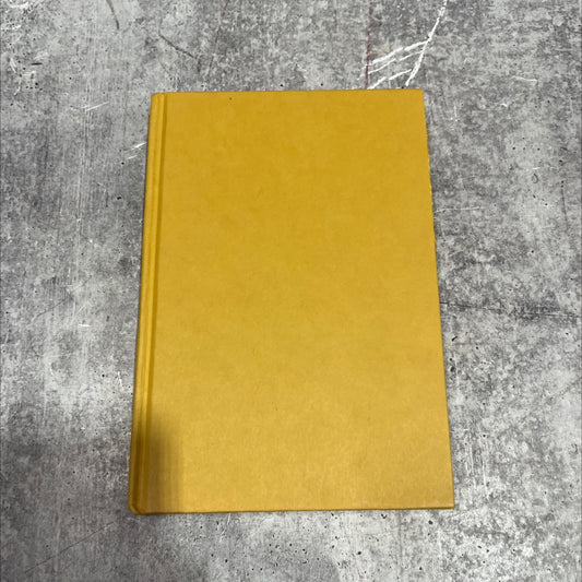 the hero and the crown book, by robin mckinley, 1985 Hardcover image 1