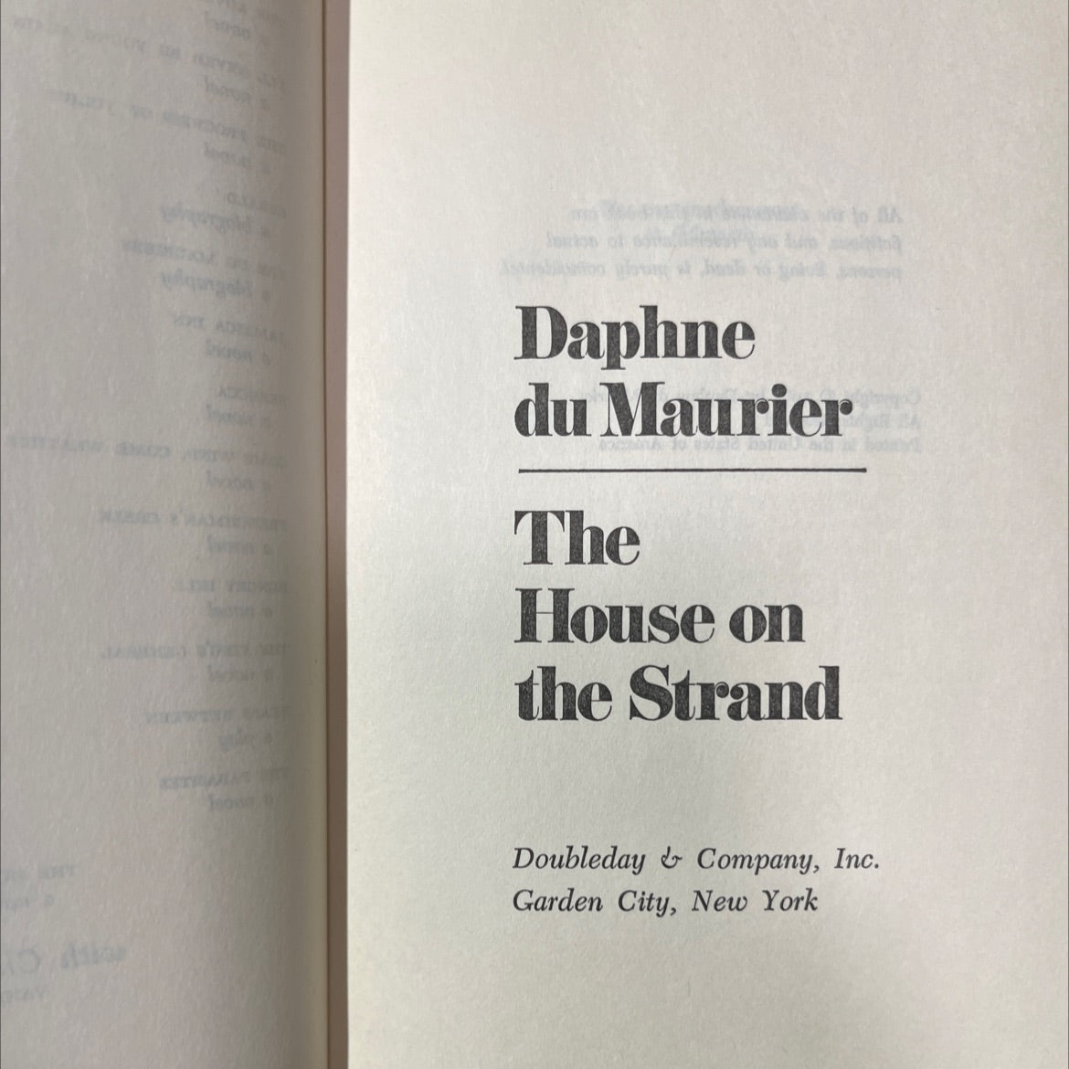 the house on the strand book, by Daphne du Maurier, 1969 Hardcover image 2