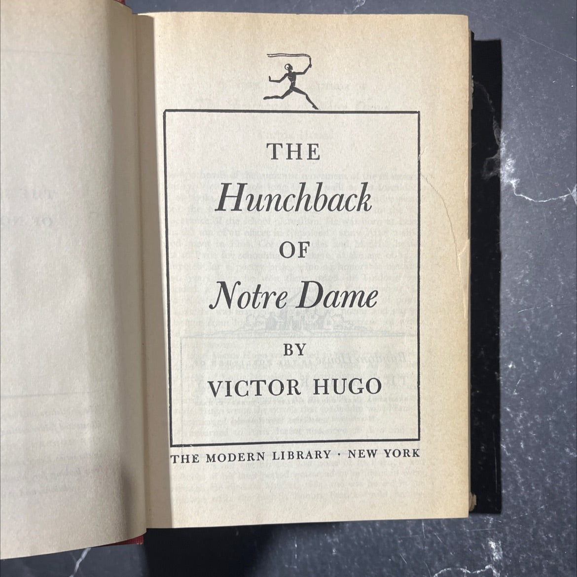 the hunchback of notre dame book, by victor hugo, 1970 Hardcover image 2