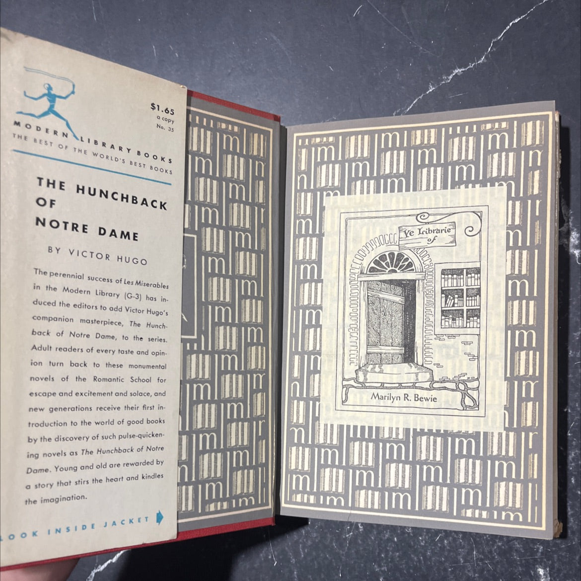 the hunchback of notre dame book, by victor hugo, 1970 Hardcover image 4