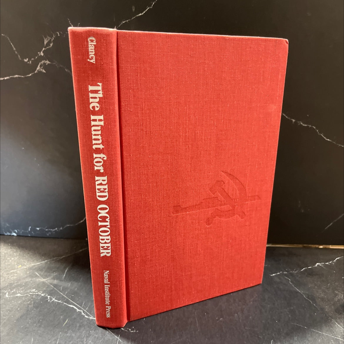 the hunt for red october book, by Tom Clancy, 1984 Hardcover image 1