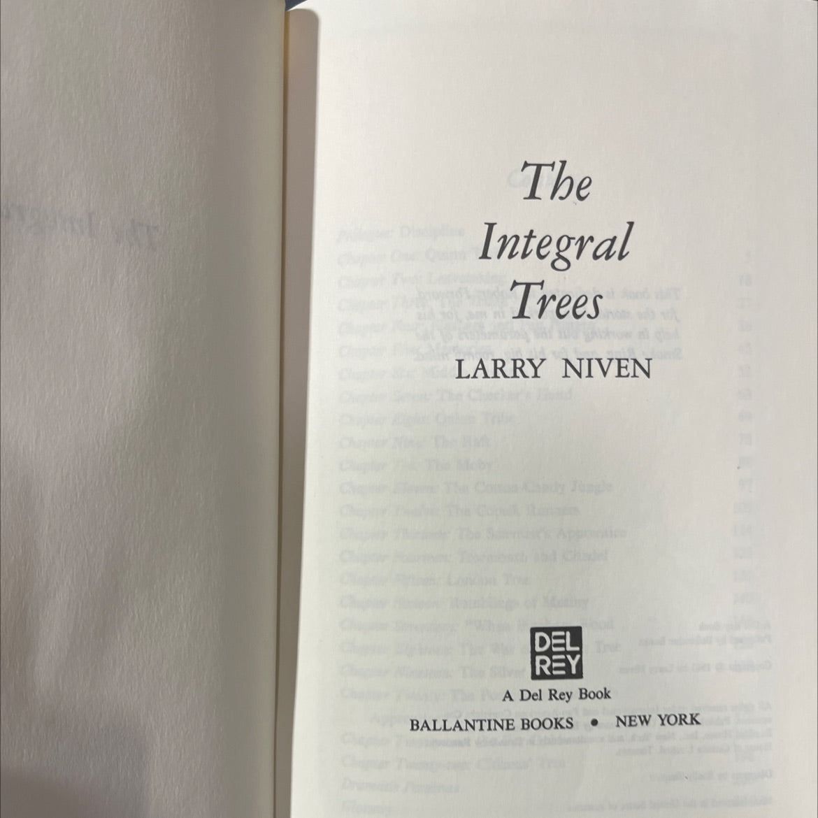 the integral trees book, by larry niven, 1983 Hardcover image 2