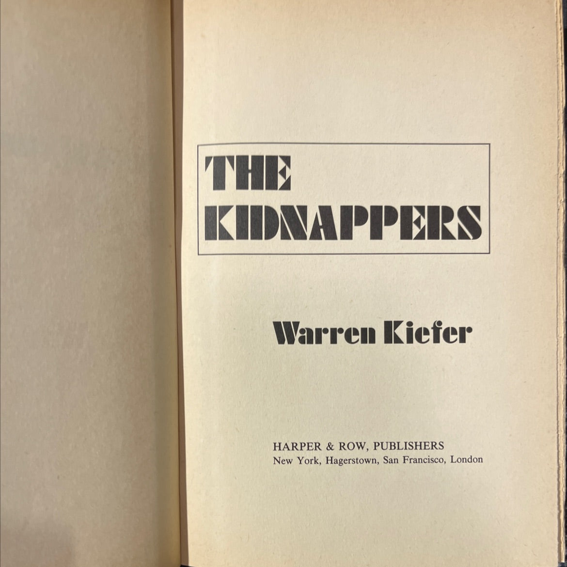 the kidnappers book, by Warren Kiefer, 1977 Hardcover image 2