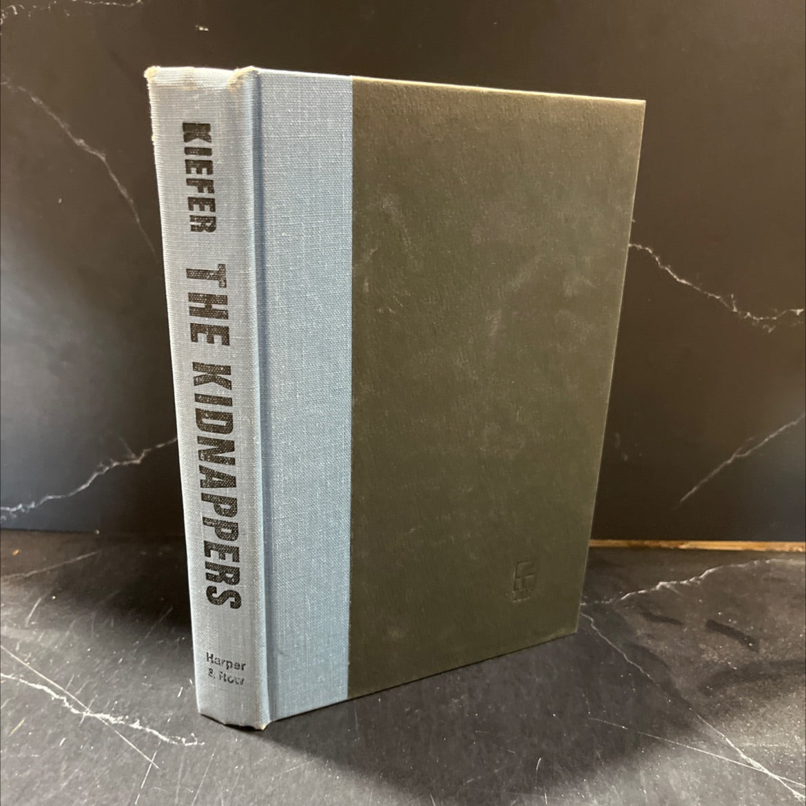 the kidnappers book, by Warren Kiefer, 1977 Hardcover image 1