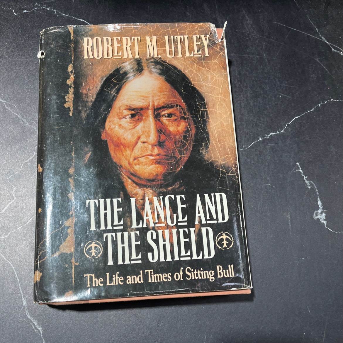 the lance and the shield: the life and times of sitting bull book, by robert m. utley, 1993 Hardcover image 1