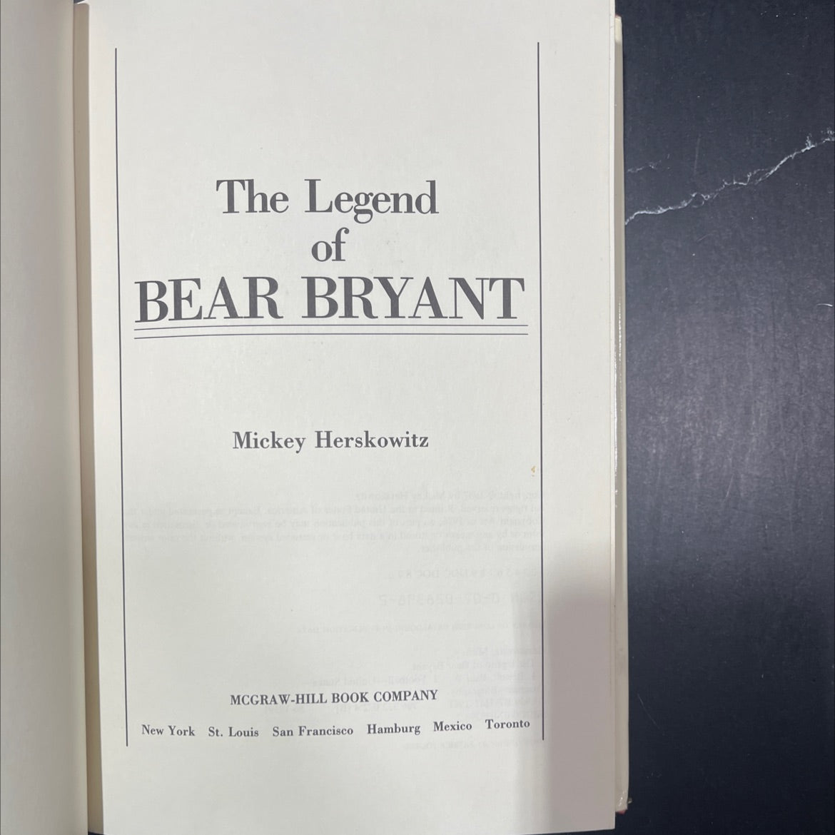 the legend of bear bryant book, by Mickey Herskowitz, 1987 Hardcover image 2