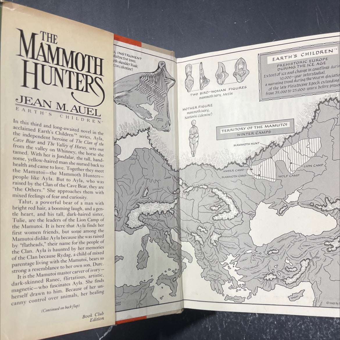the mammoth hunters book, by jean m. auel, 1985 Hardcover image 4