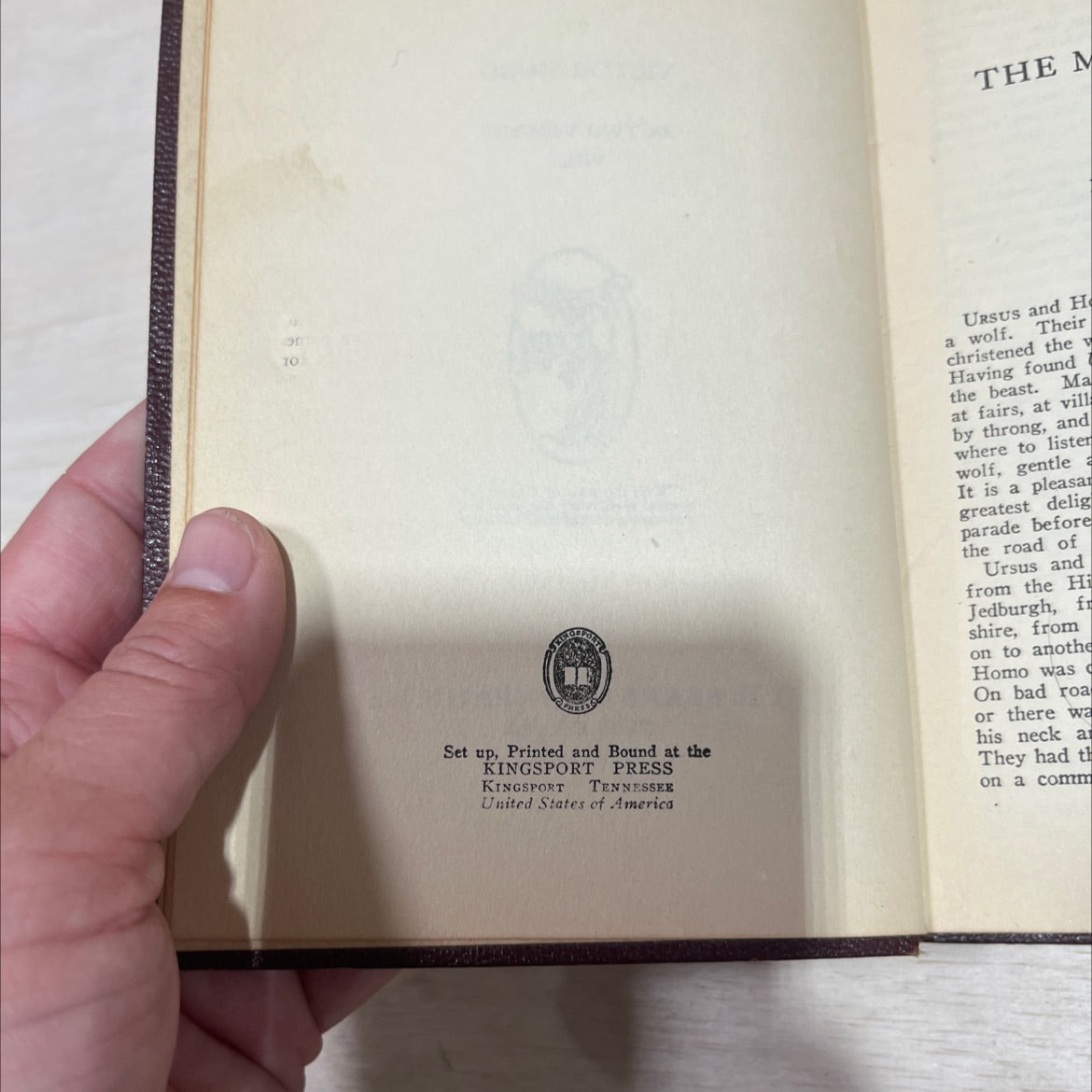 the man who laughs book, by victor hugo, 1970 Hardcover image 3