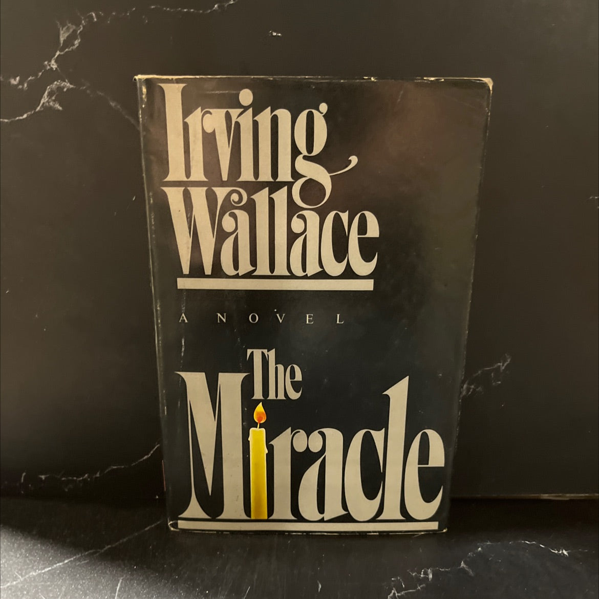 the miracle book, by irving wallace, 1984 Hardcover image 1