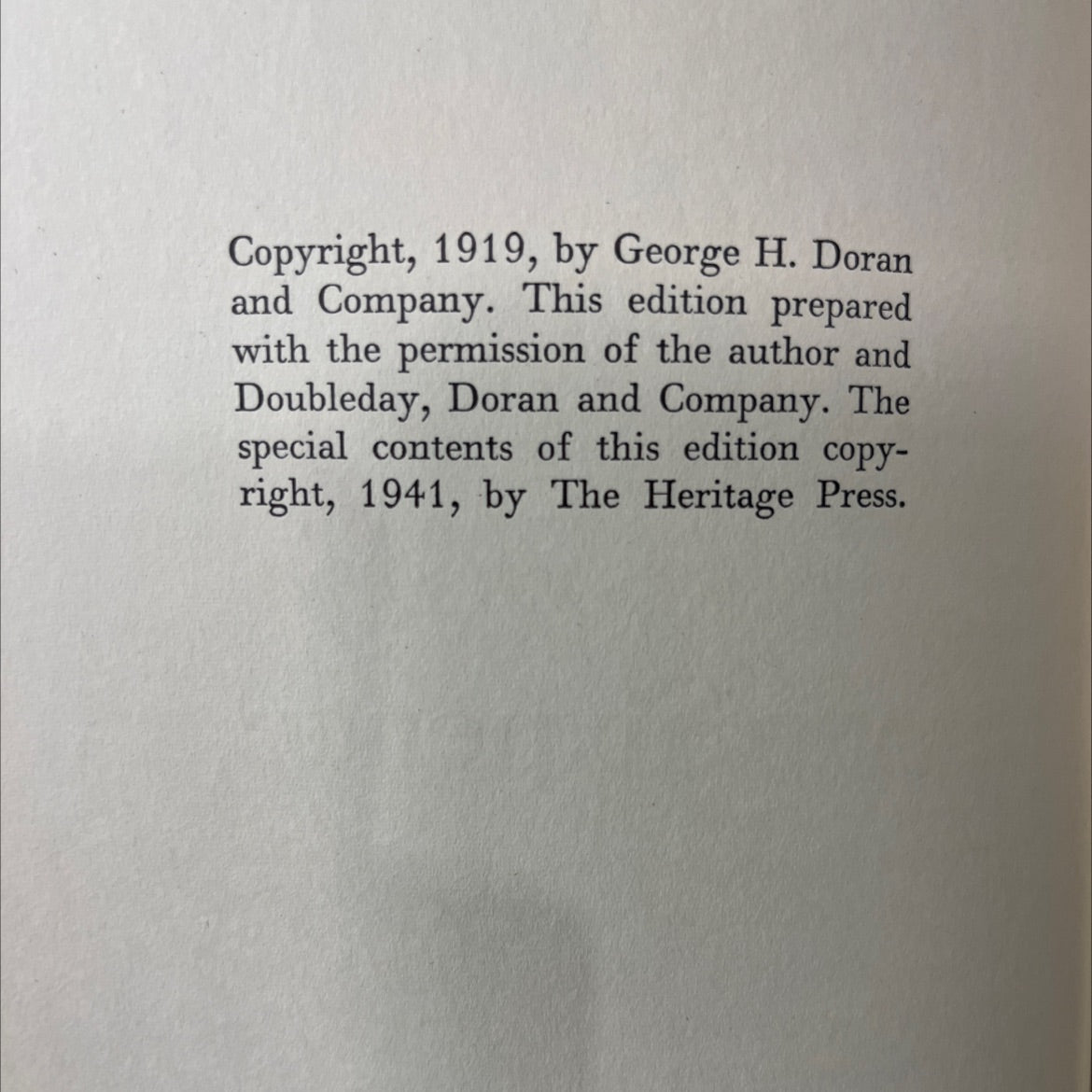 the moon and sixpence book, by w. somerset maugham, 1941 Hardcover image 3