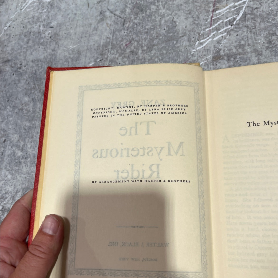 the mysterious rider book, by zane grey, 1949 Hardcover image 3