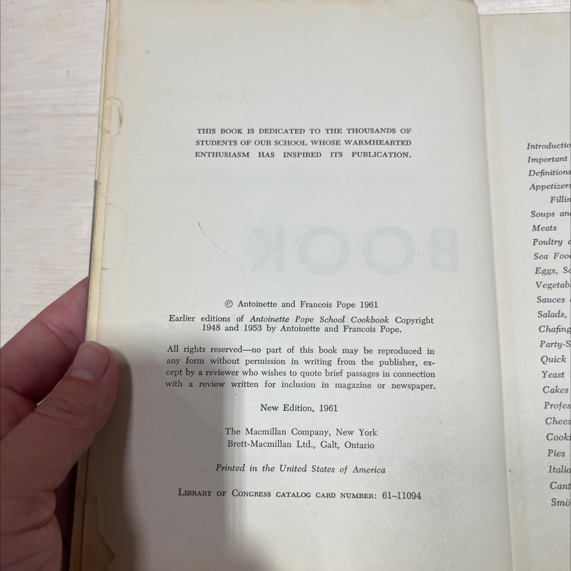 the new antoinette pope school cook book book, by Antoinette and Francois Pope, 1961 Hardcover image 3