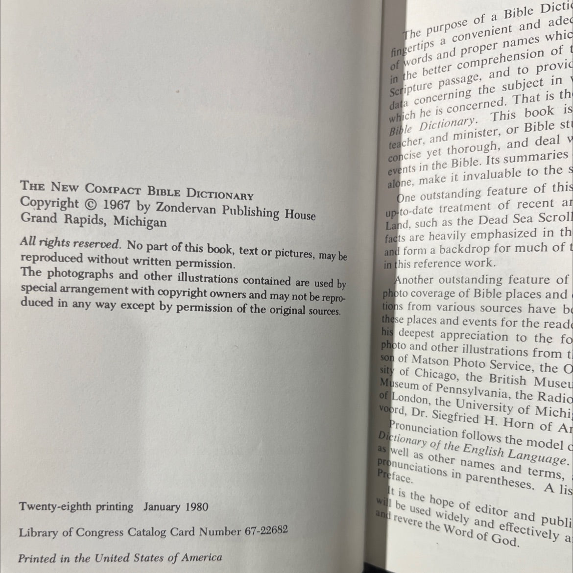 the new compact bible dictionary book, by t. alton bryant, 1980 Hardcover image 3