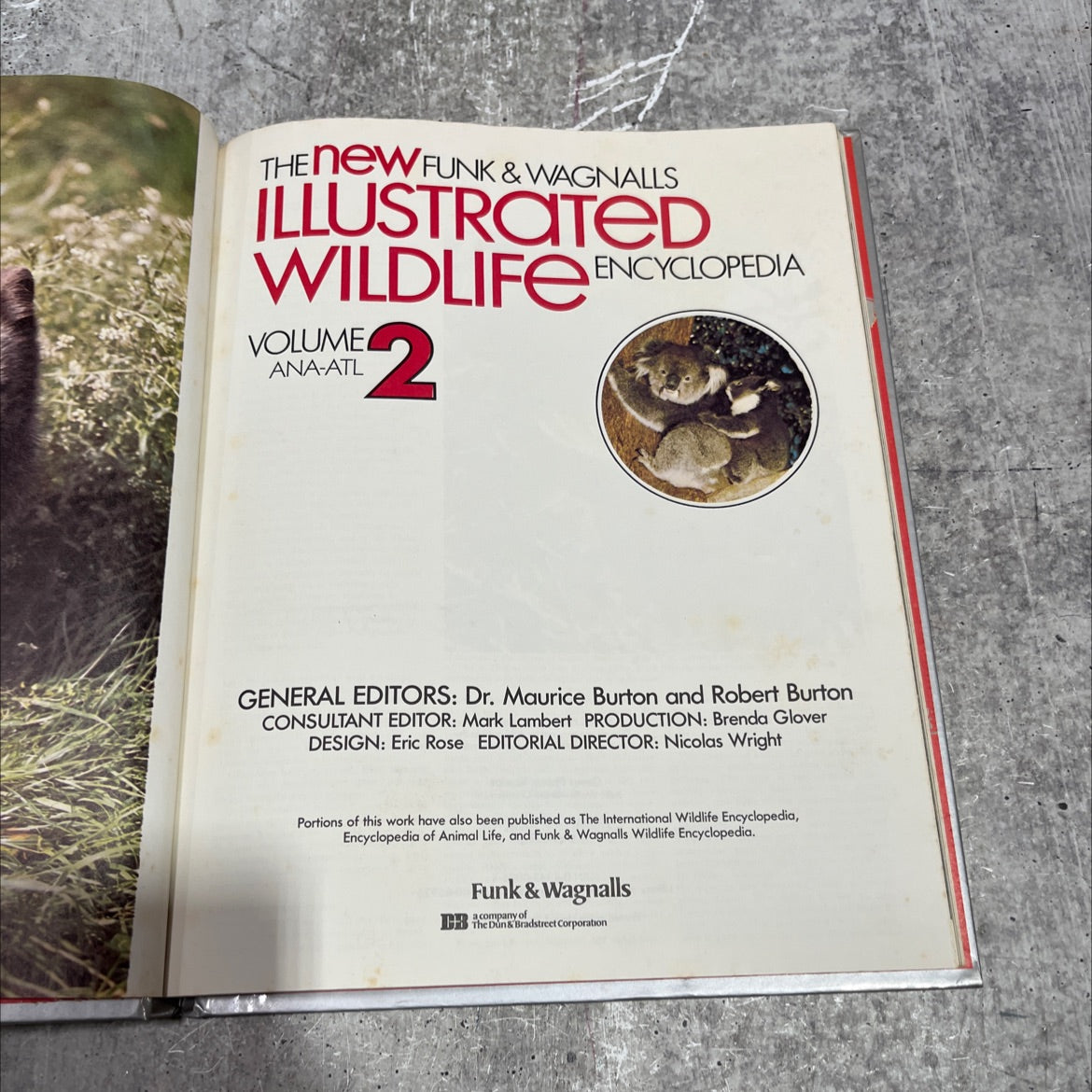 the new funk & wagnalls illustrated wildlife encyclopedia volume ana-atl book, by Dr. Maurice Burton, Robert Burton, image 2