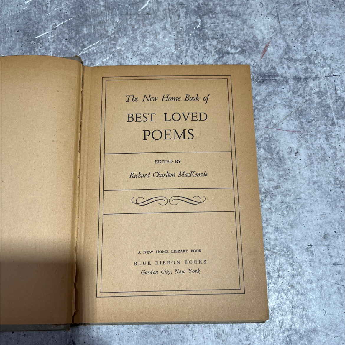the new home book of best loved poems book, by Richard Charlton MacKenzie, 1946 Hardcover image 2