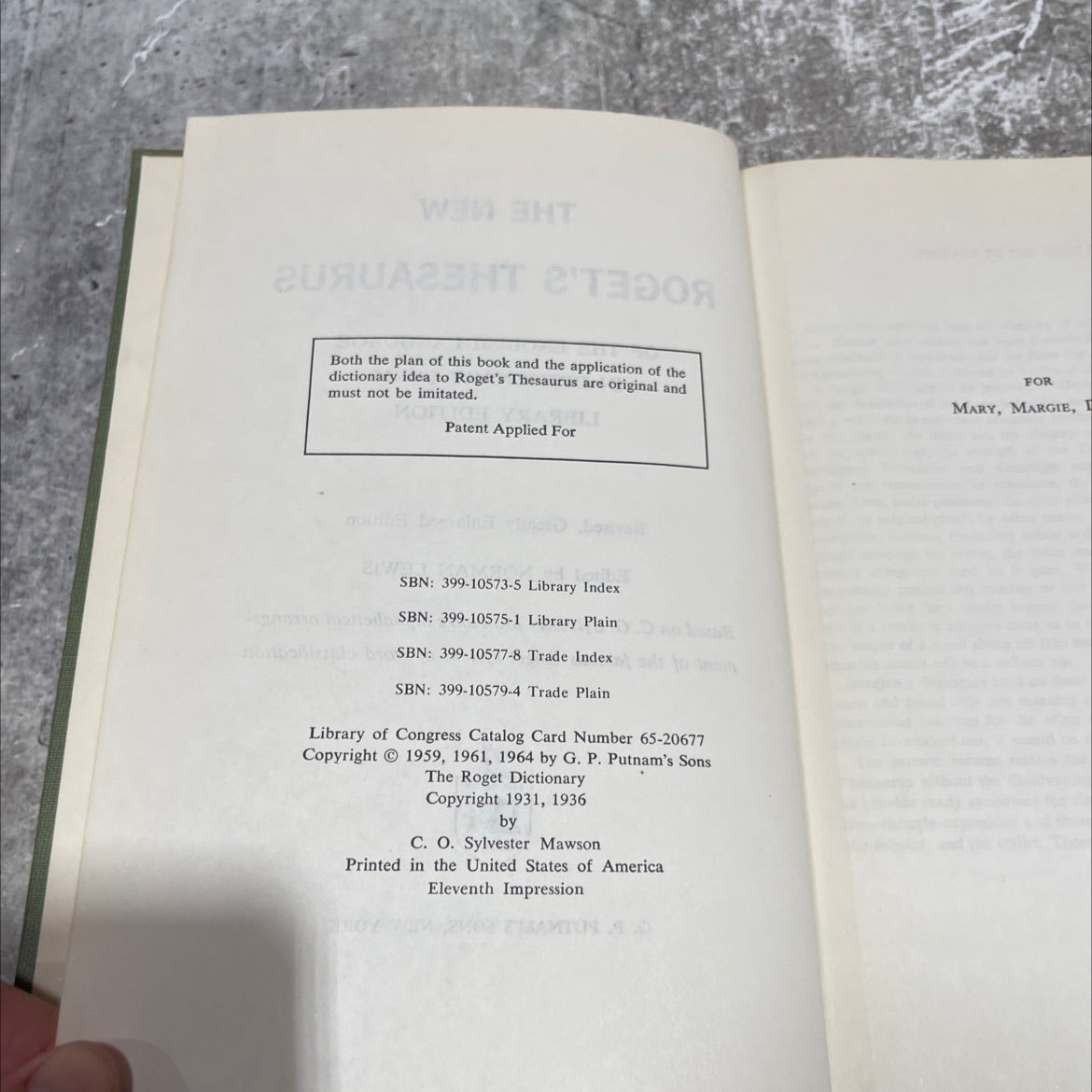 the new roget's thesaurus of the english language in dictionary form library edition book, by norman lewis, 1964 image 3