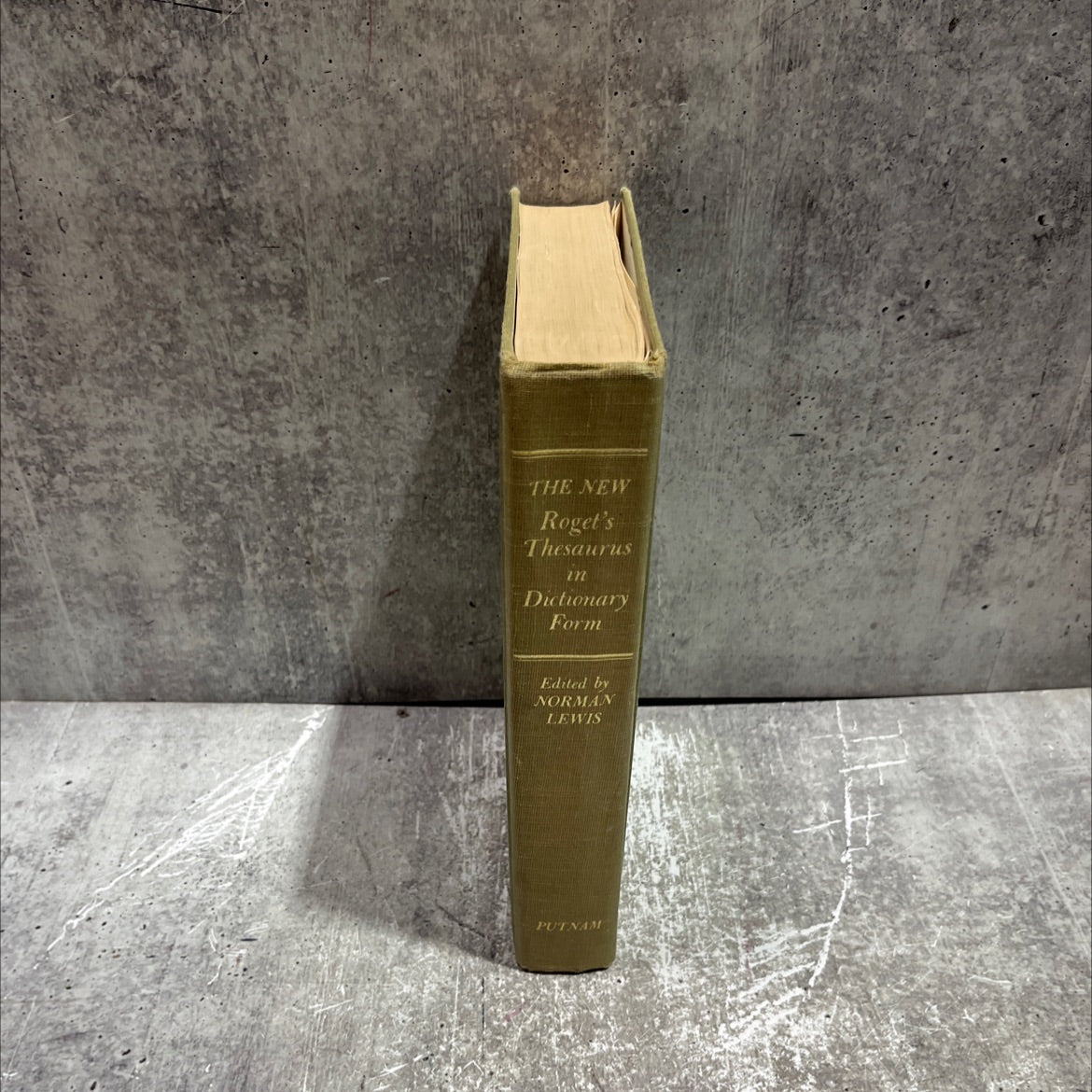 the new roget's thesaurus of the english language in dictionary form library edition book, by norman lewis, 1964 image 4