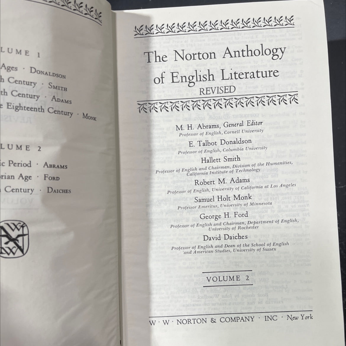 the norton anthology of english literature book, by M. H. Abrams, E. Talbot Donaldson, Hallett Smith, Robert M. Adams, image 2