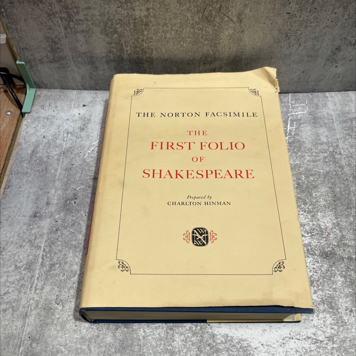 the norton facsimile the first folio of shakespeare book, by charlton hinman, 1970 Hardcover image 1