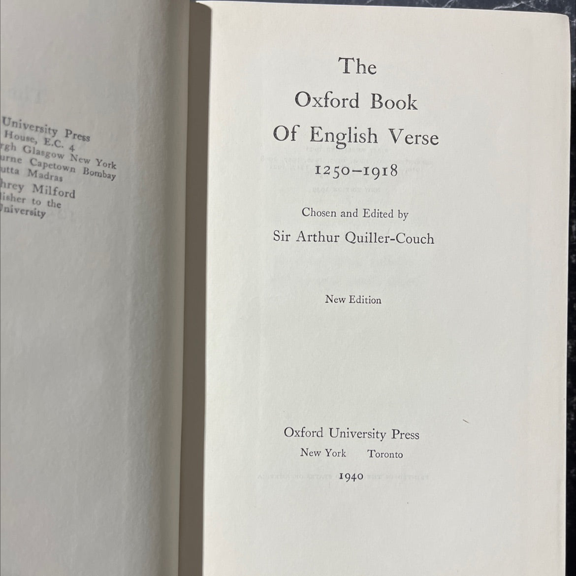 the oxford book of english verse 1250-1918 book, by sir arthur quiller-couch, 1940 Hardcover image 2