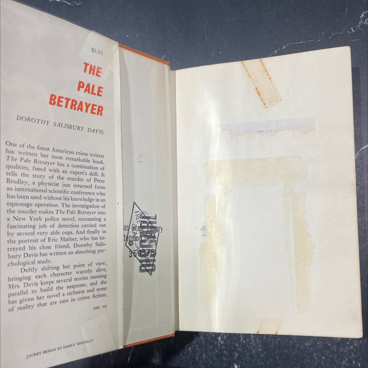 the pale betrayer book, by dorothy salisbury davis, 1965 Hardcover image 4